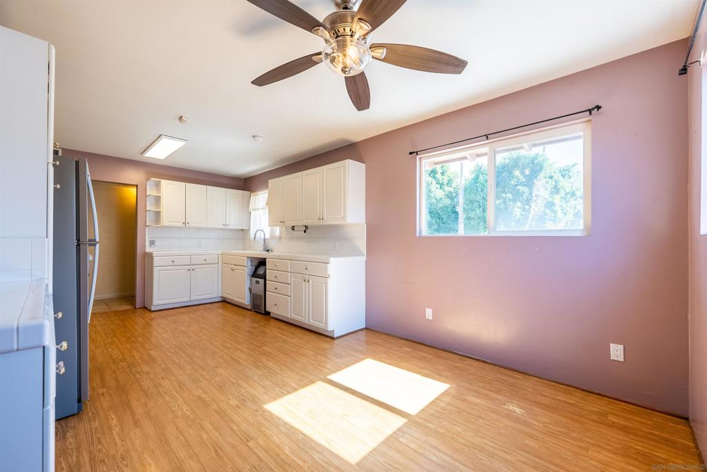 651 Maple Property Photo 21