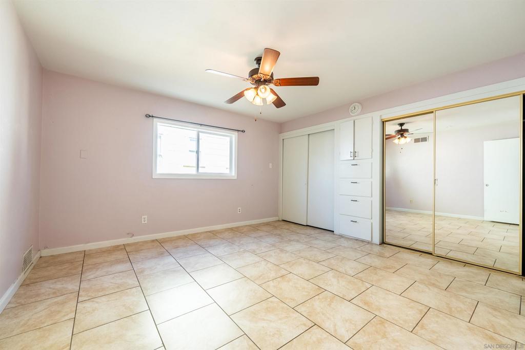 651 Maple Property Photo 33
