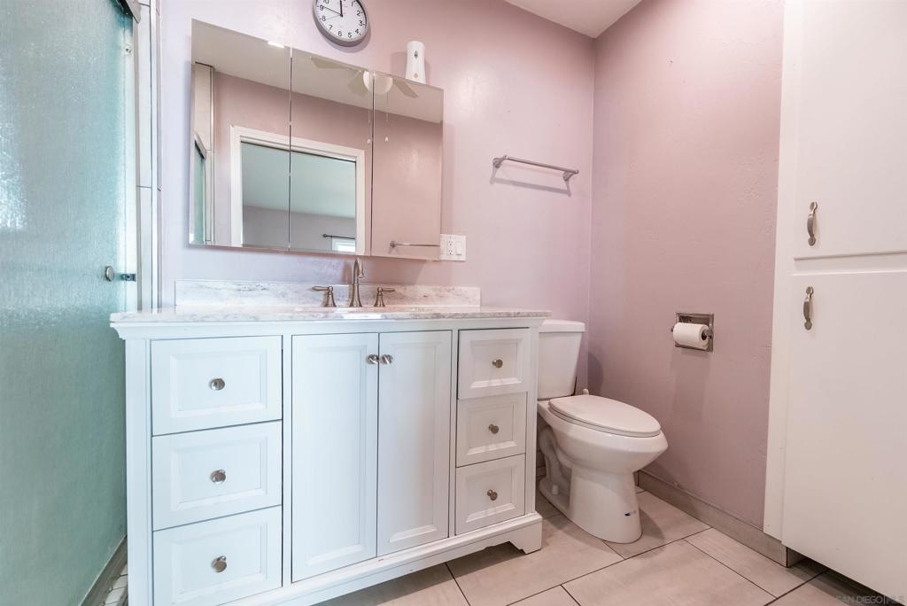 651 Maple Property Photo 34