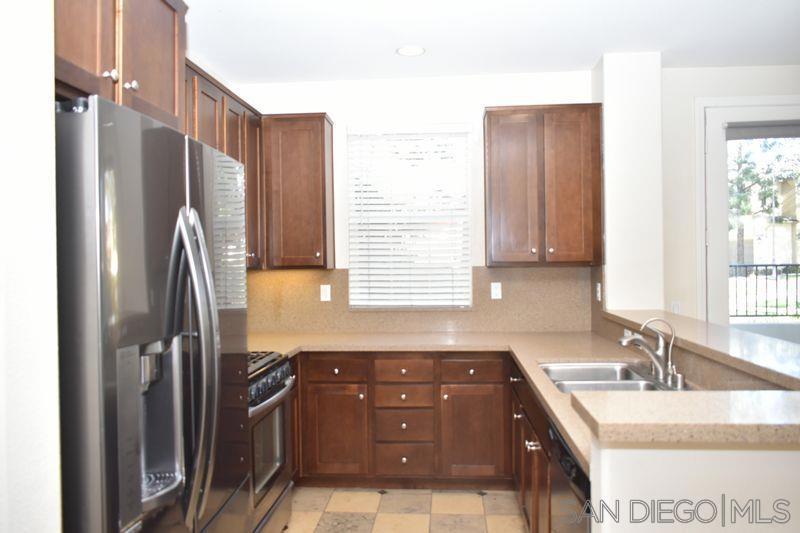1437 Caminito Sicilia Property Photo 9
