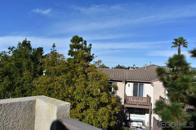 1437 Caminito Sicilia Property Photo 15