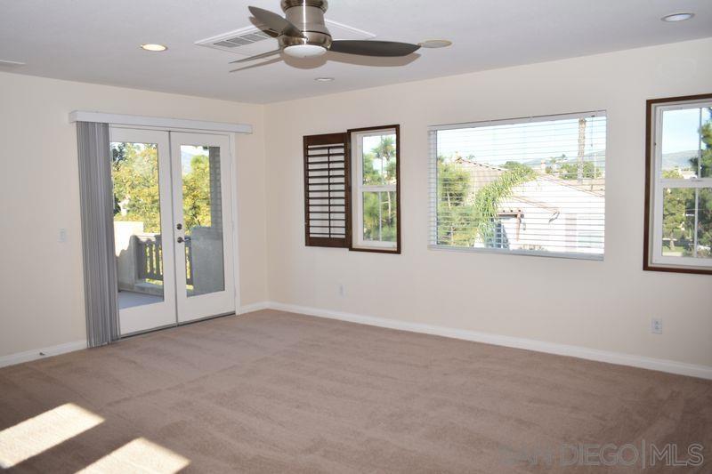 1437 Caminito Sicilia Property Photo 20