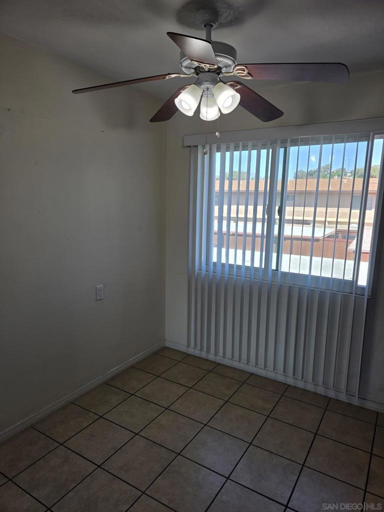 9739 Winter Gardens Blvd 4 Property Photo 7