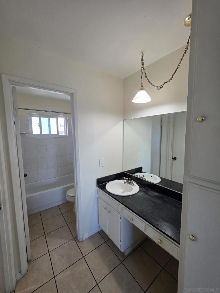 9739 Winter Gardens Blvd 4 Property Photo 8