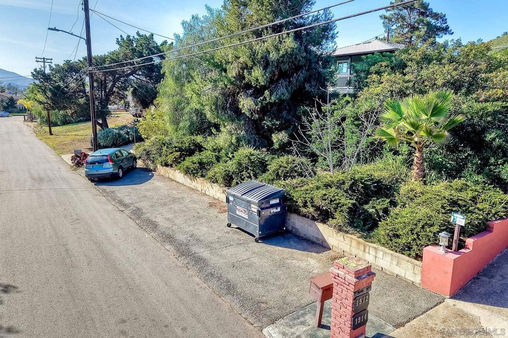 1912 1914 Jalisco Rd Property Photo 33