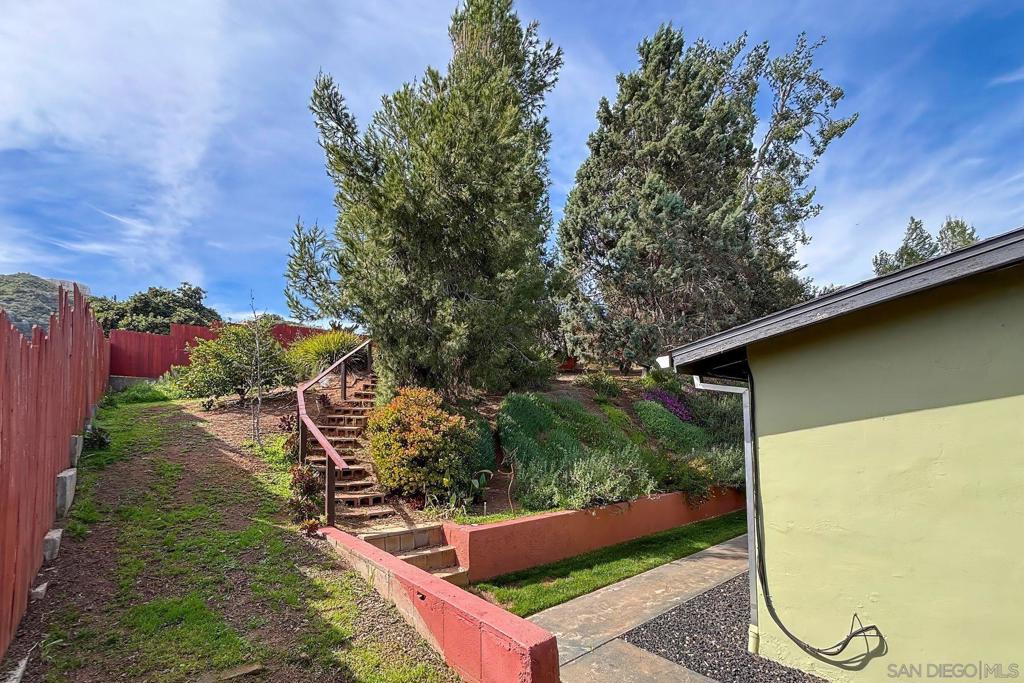 1912 1914 Jalisco Rd Property Photo 38