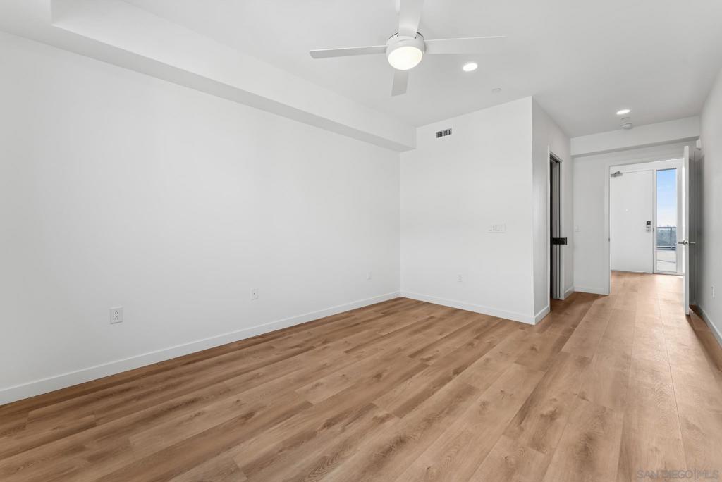 3922 Park Blvd 601 Property Photo 7