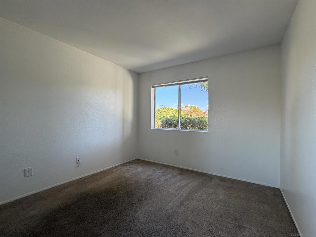 2057 Burton St 64 Property Photo 17