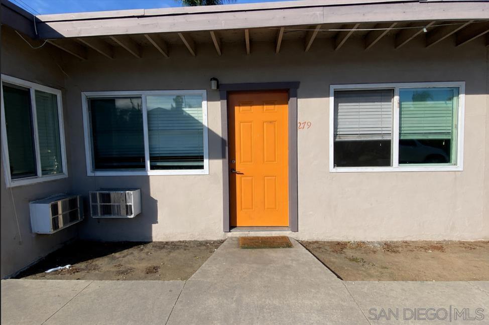 279 S Mollison Ave Property Photo 1