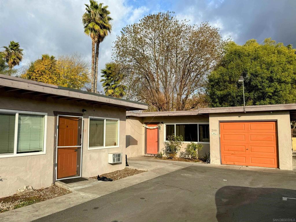 279 S Mollison Ave Property Photo 20