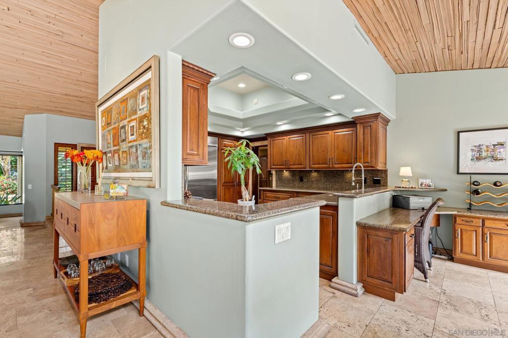 2969 Racetrack View Property Photo 18