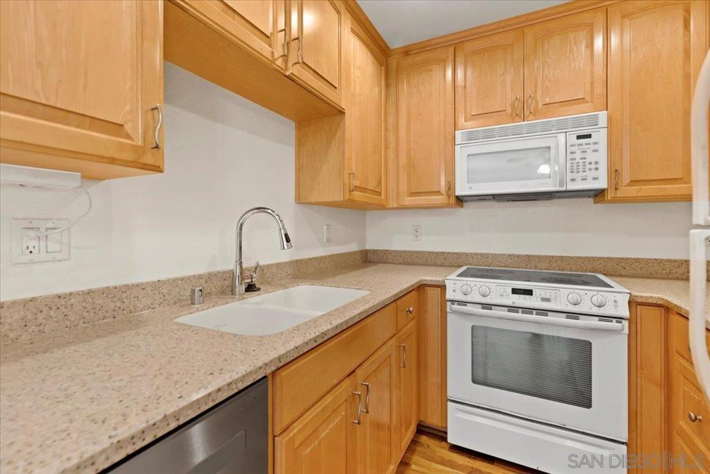 6350 Genesee Ave 220 Property Photo 7