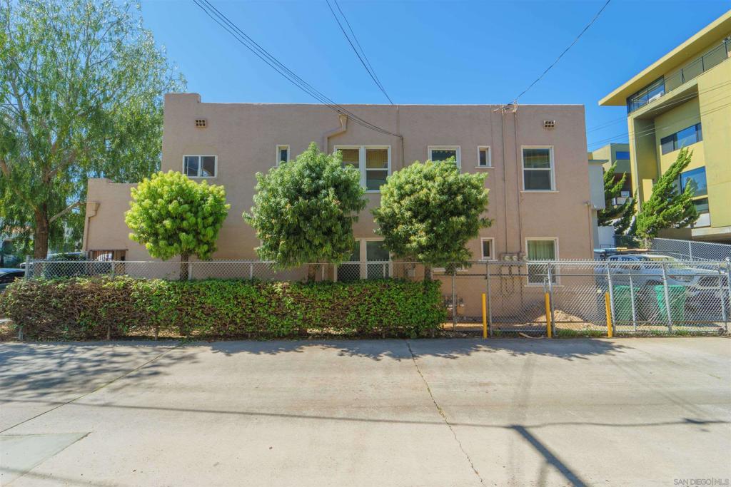 1714 20 Robinson Ave Property Photo 17
