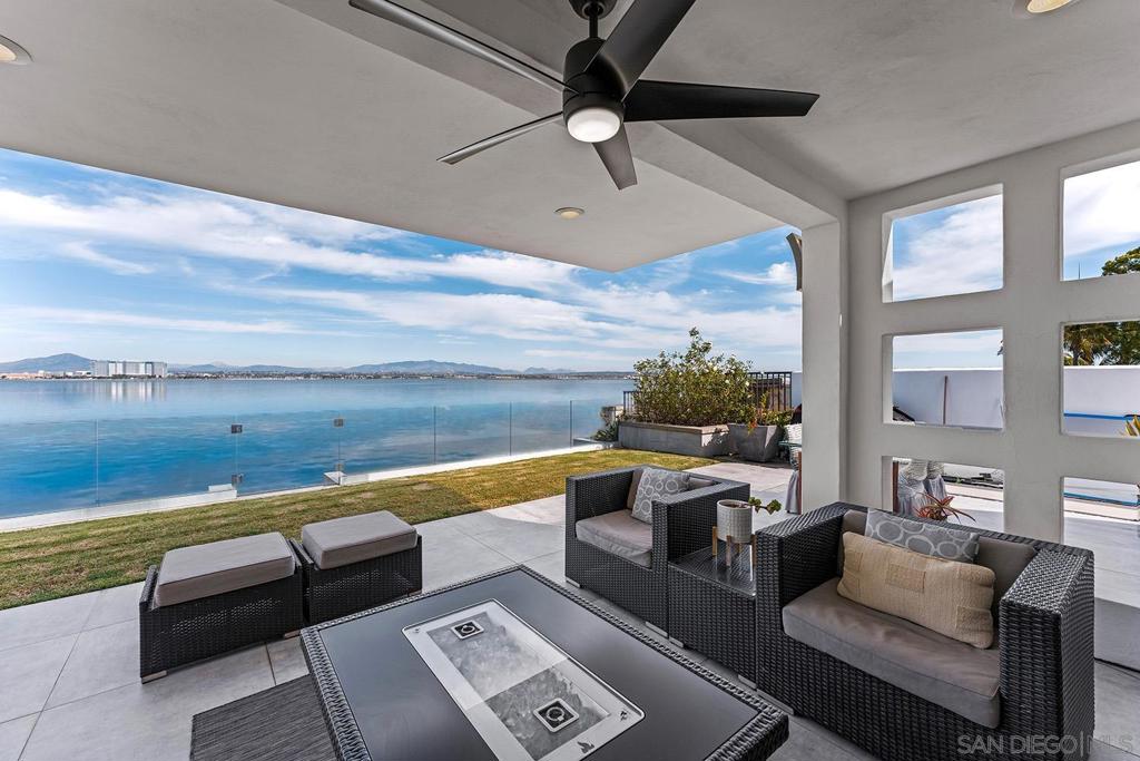 5 Spinnaker Way Property Photo 3