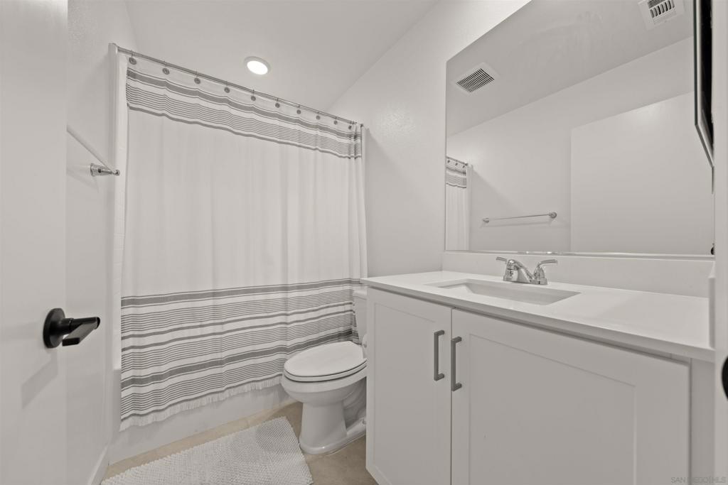 35164 Grove Trail Property Photo 26