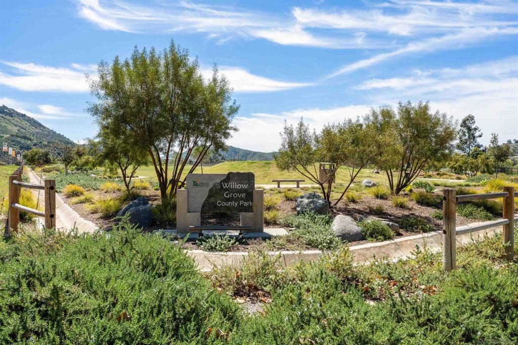 35164 Grove Trail Property Photo 44