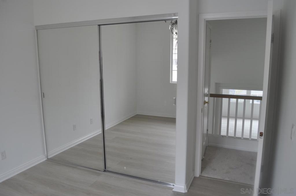 6135 Glenchester Row Property Photo 15