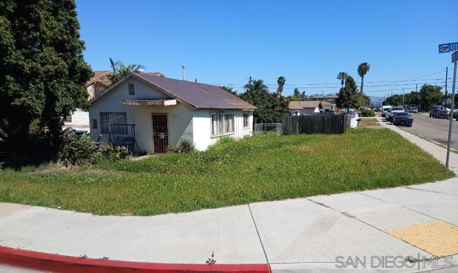 875 11th Street Property Photo 1