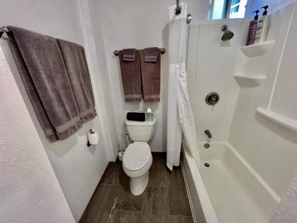 6628 La Jolla Blvd. Property Photo 15