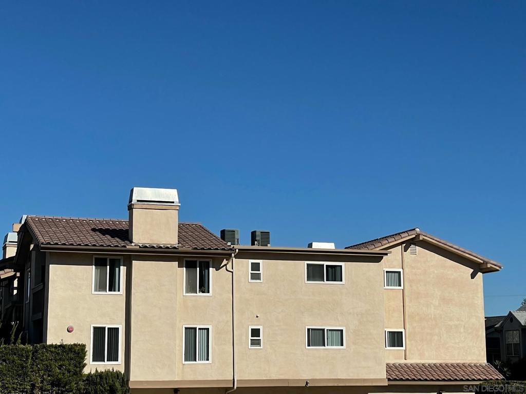 4069 Goldfinch Property Photo 32