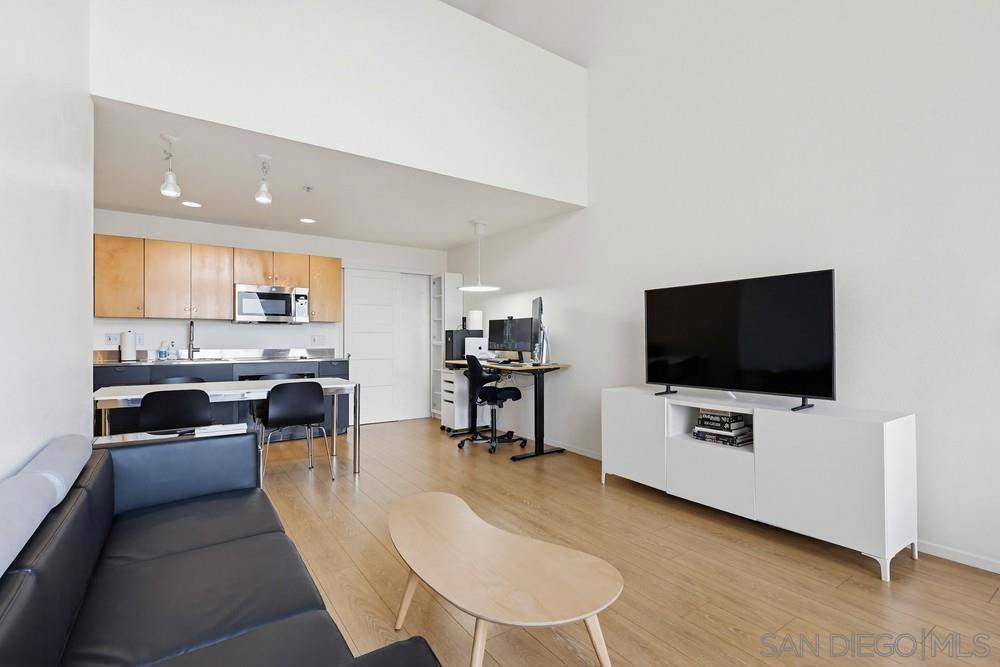 2064 Kettner Blvd 37 Property Photo 13