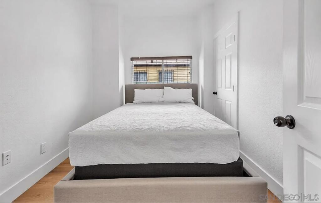 19 Evans St Property Photo 15