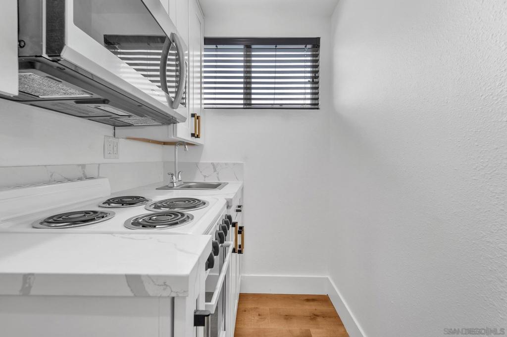 19 Evans St Property Photo 19