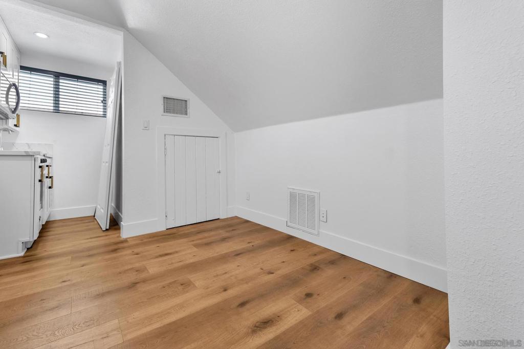 19 Evans St Property Photo 21