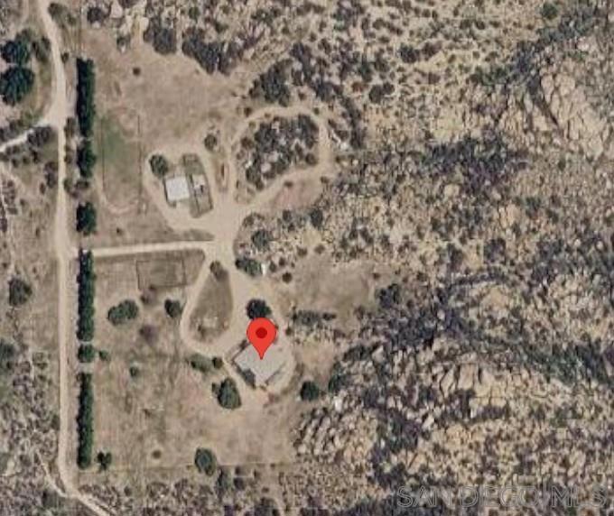 41083 Old Highway 80 Property Photo 3