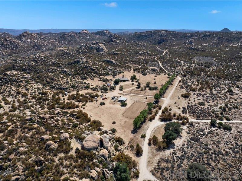 41083 Old Highway 80 Property Photo 5
