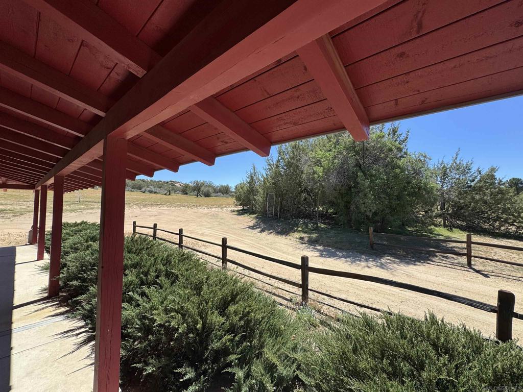 41083 Old Highway 80 Property Photo 15