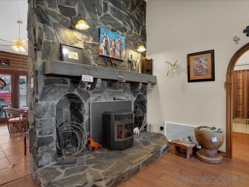 41083 Old Highway 80 Property Photo 16