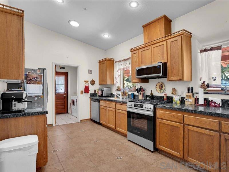 41083 Old Highway 80 Property Photo 18