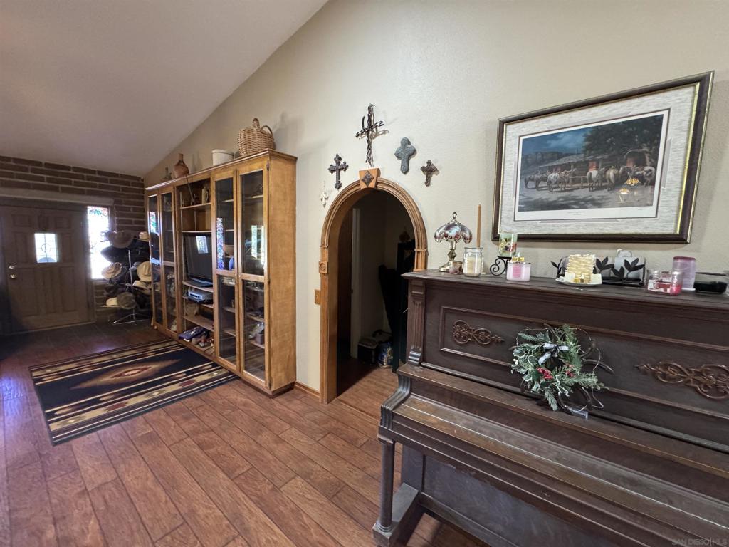 41083 Old Highway 80 Property Photo 44