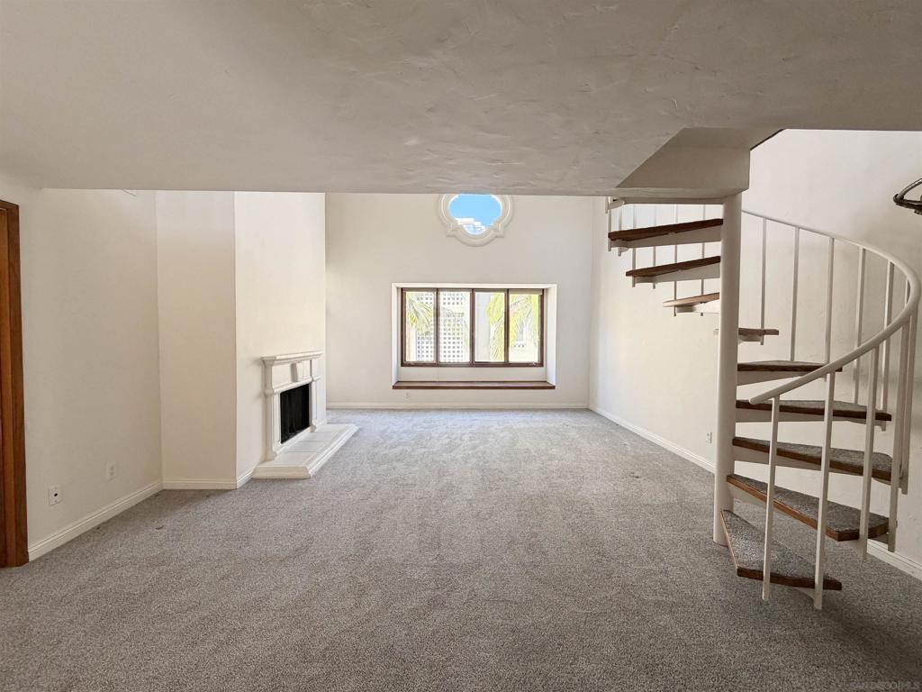 4012 Nobel 303 Property Photo 6