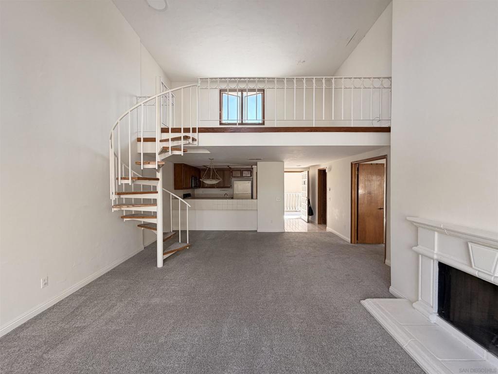 4012 Nobel 303 Property Photo 10