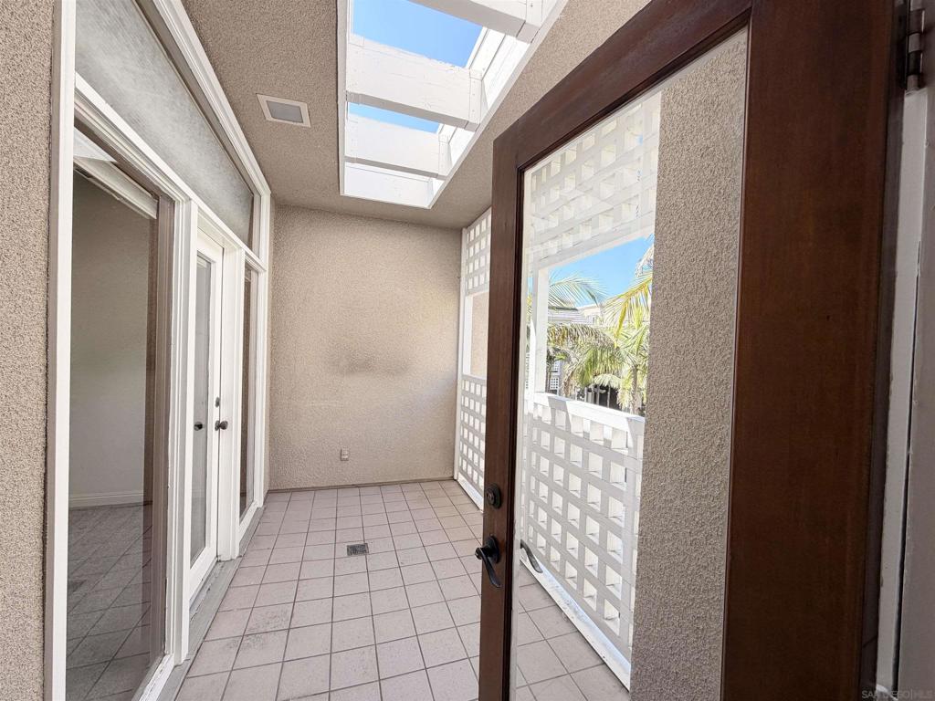 4012 Nobel 303 Property Photo 16