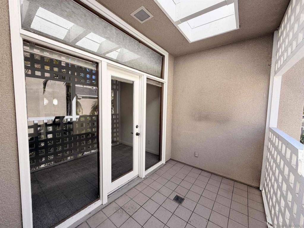 4012 Nobel 303 Property Photo 18