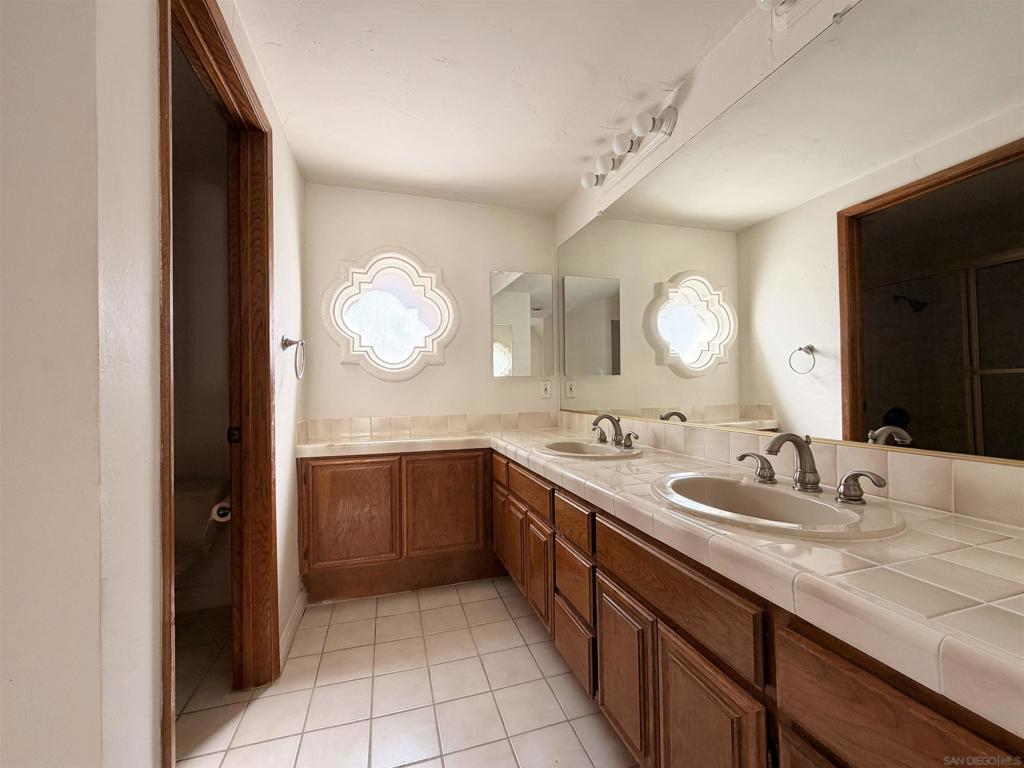 4012 Nobel 303 Property Photo 43