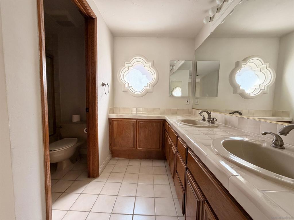 4012 Nobel 303 Property Photo 45