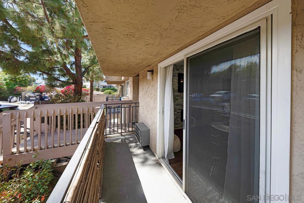 9860 Dale C3 Property Photo 18