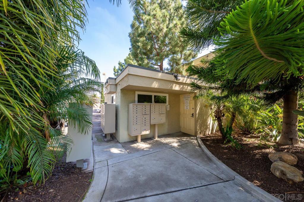 9860 Dale C3 Property Photo 22