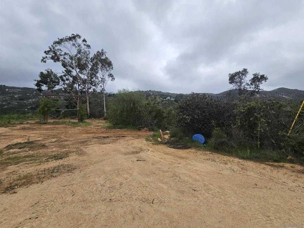 6465 Rainbow Heights Property Photo 3