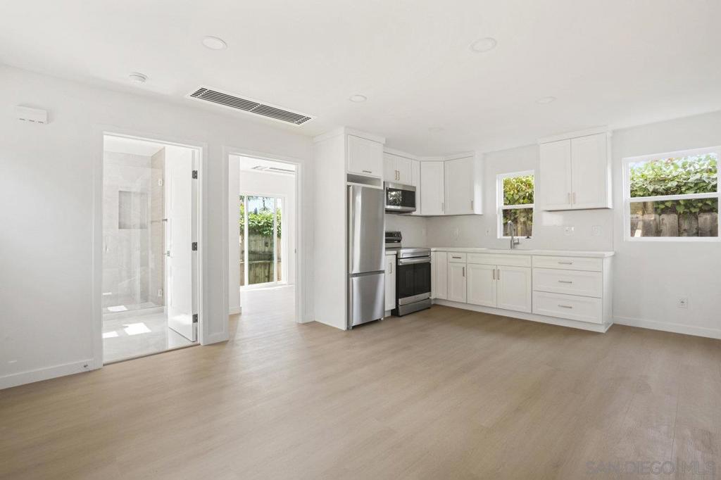 4586 4590 Arizona St Property Photo 28