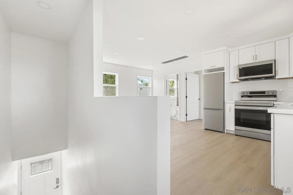 4586 4590 Arizona St Property Photo 33