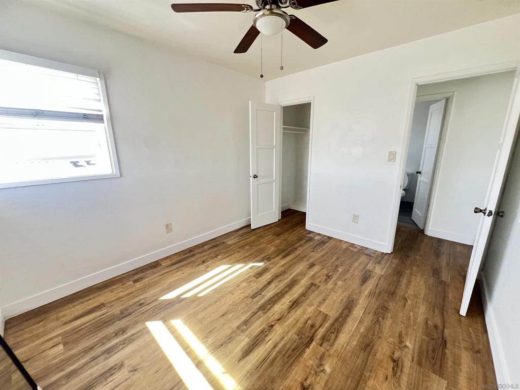 4064 Oakcrest Dr Property Photo 4
