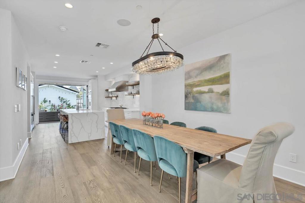 914 B Ave Property Photo 7