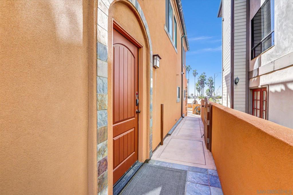 2636 38 Strand Way Property Photo 3
