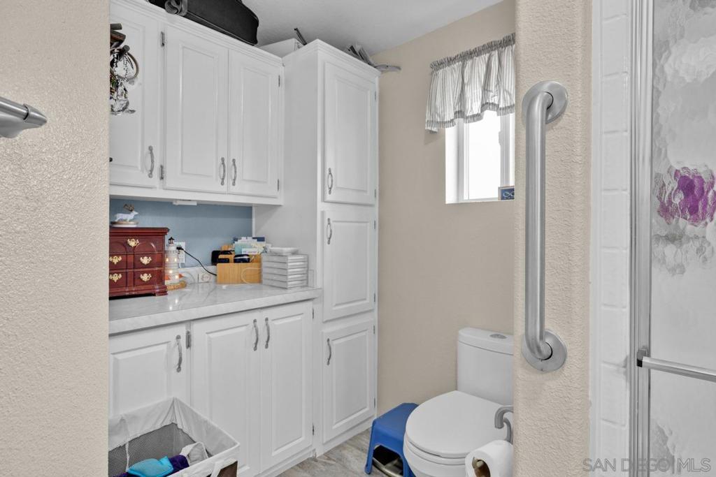 4957 Old Cliffs Rd Property Photo 25
