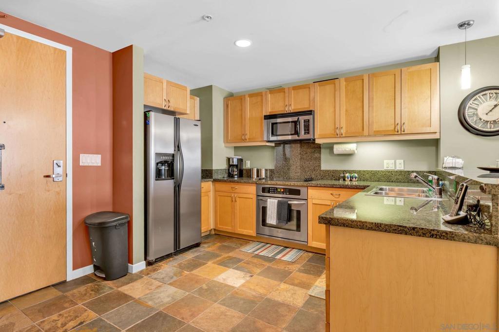 1150 J St 715 Property Photo 2